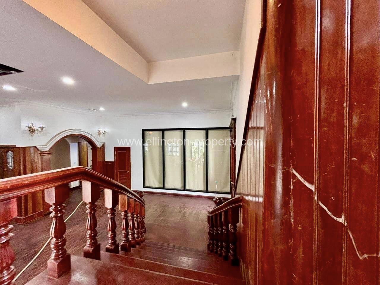 Queen Villa For Rent In Phnom Penh - Ellington Property