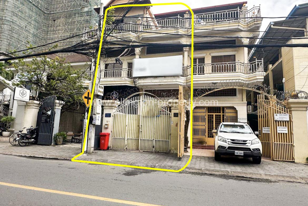 Shophouse For Rent In Bkk1 - Ellington Property