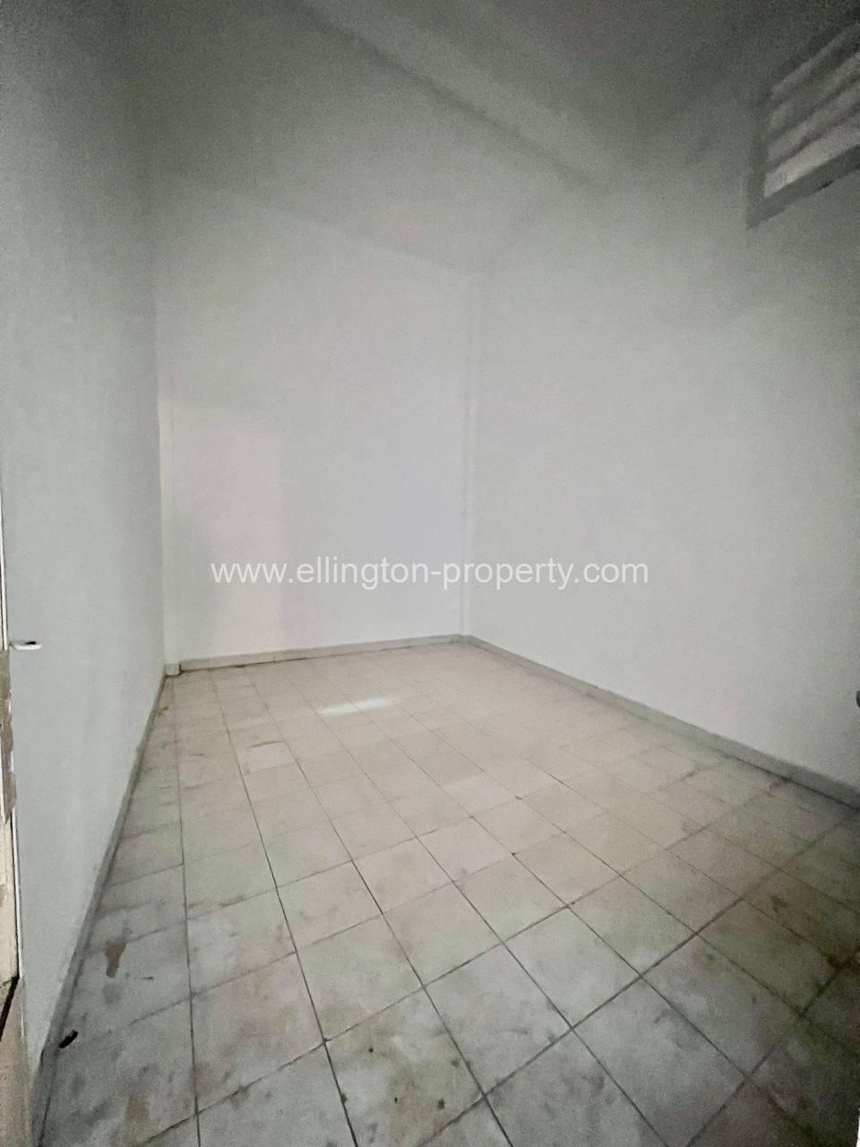 Shophouse For Rent In Daun Penh Area - Ellington Property