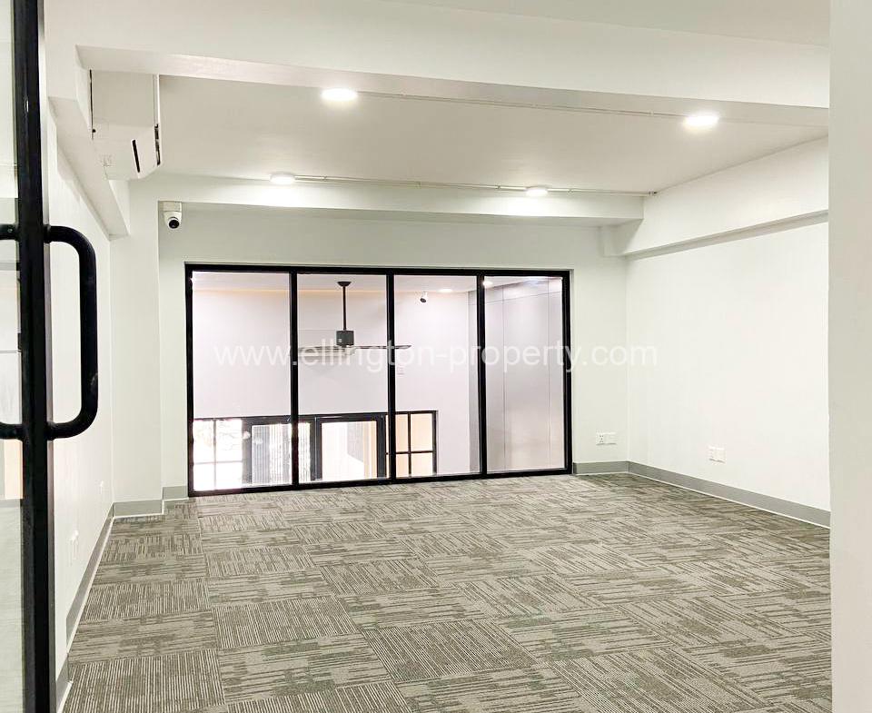 Office Building For Rent In Olympic Area - Ellington Property