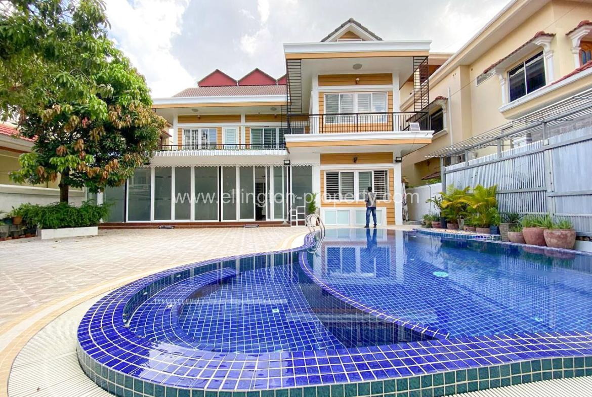 Villa For Rent In Toul Tompong Area - Ellington Property