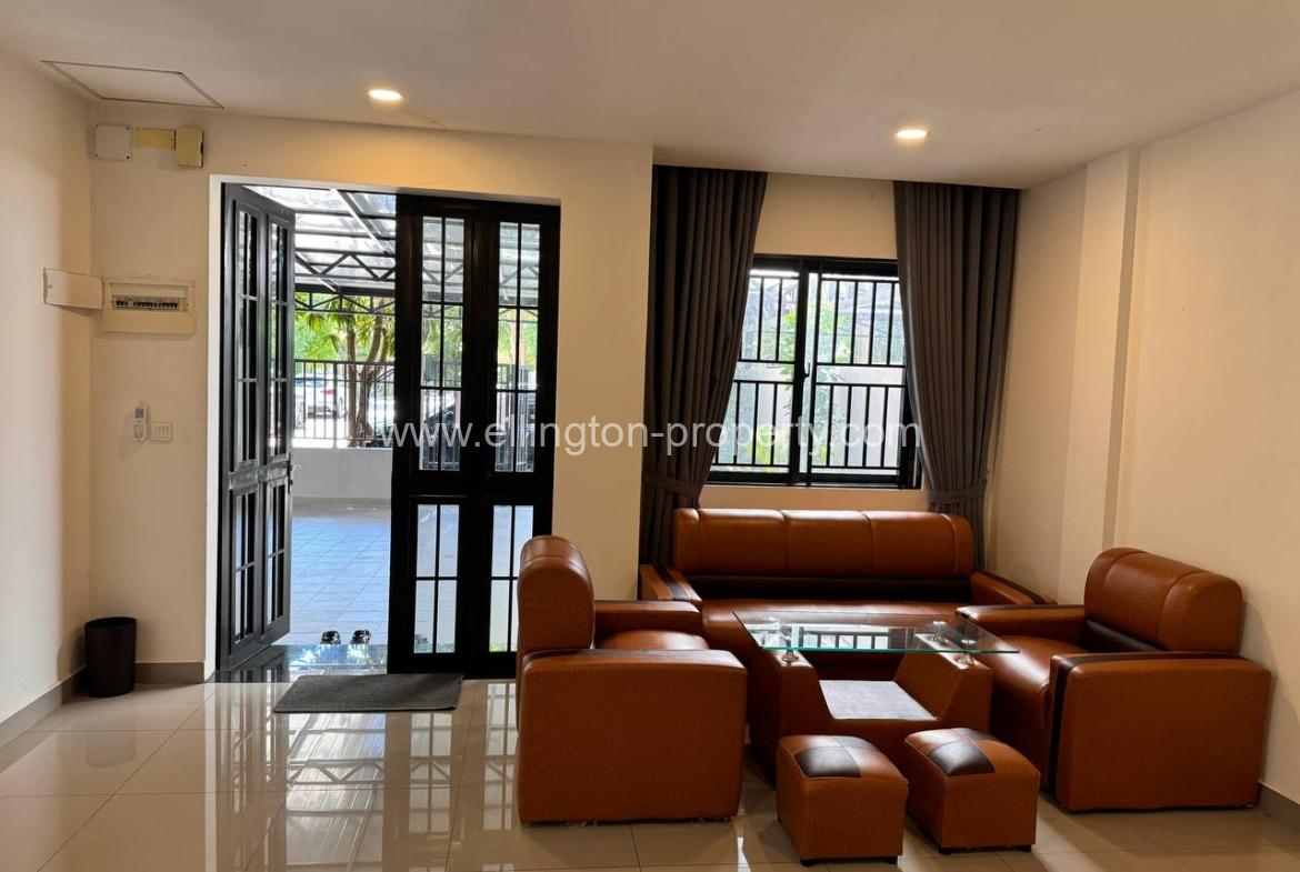 Link House For Rent At Borey Chip Mong 598 - Ellington Property