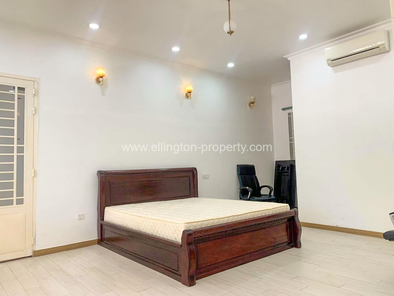 Villa For Rent In Toul Tompong Area - Ellington Property