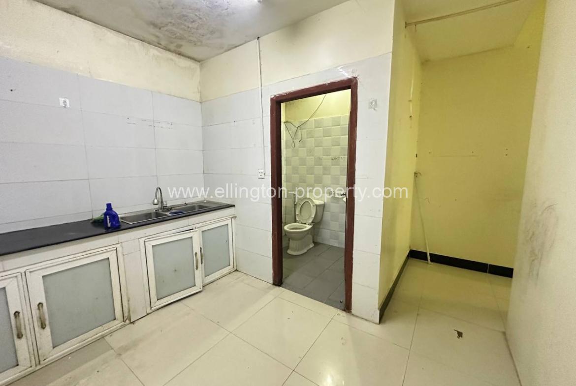 Shophouse For Rent In Toul Kork - Ellington Property