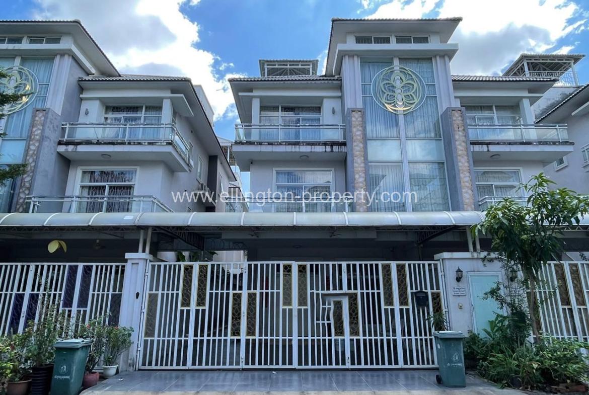 Twin Villa For Rent In Borey Orkide Villa 2004 - Ellington Property