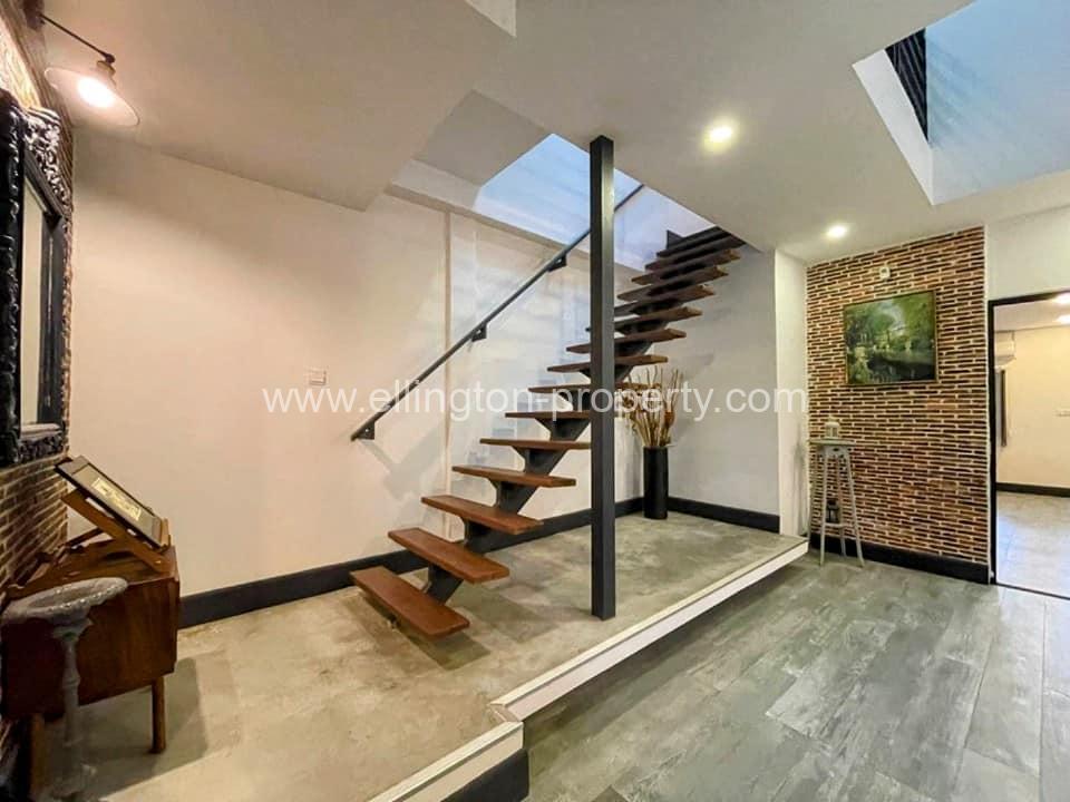 2 Bedroom Stylish Duplex Apartment For Sale Near 7 Makara Area. - Ellington Property