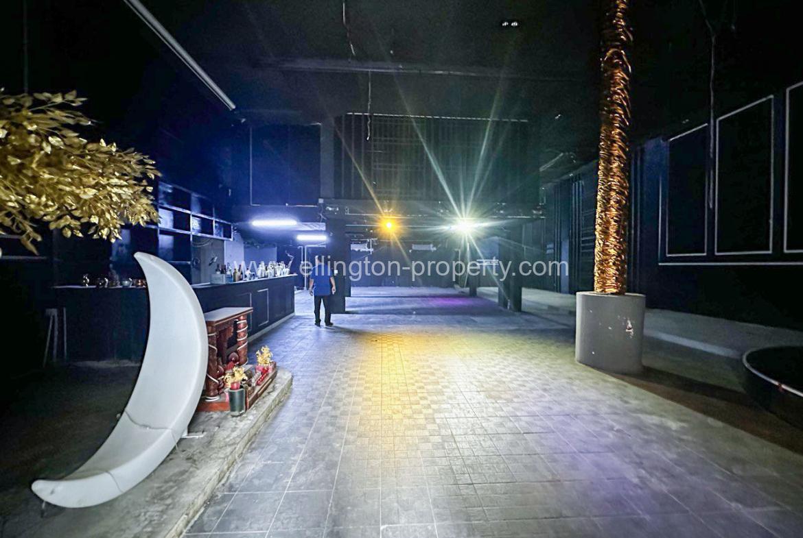 Shop For Rent In Bkk1 - Ellington Property