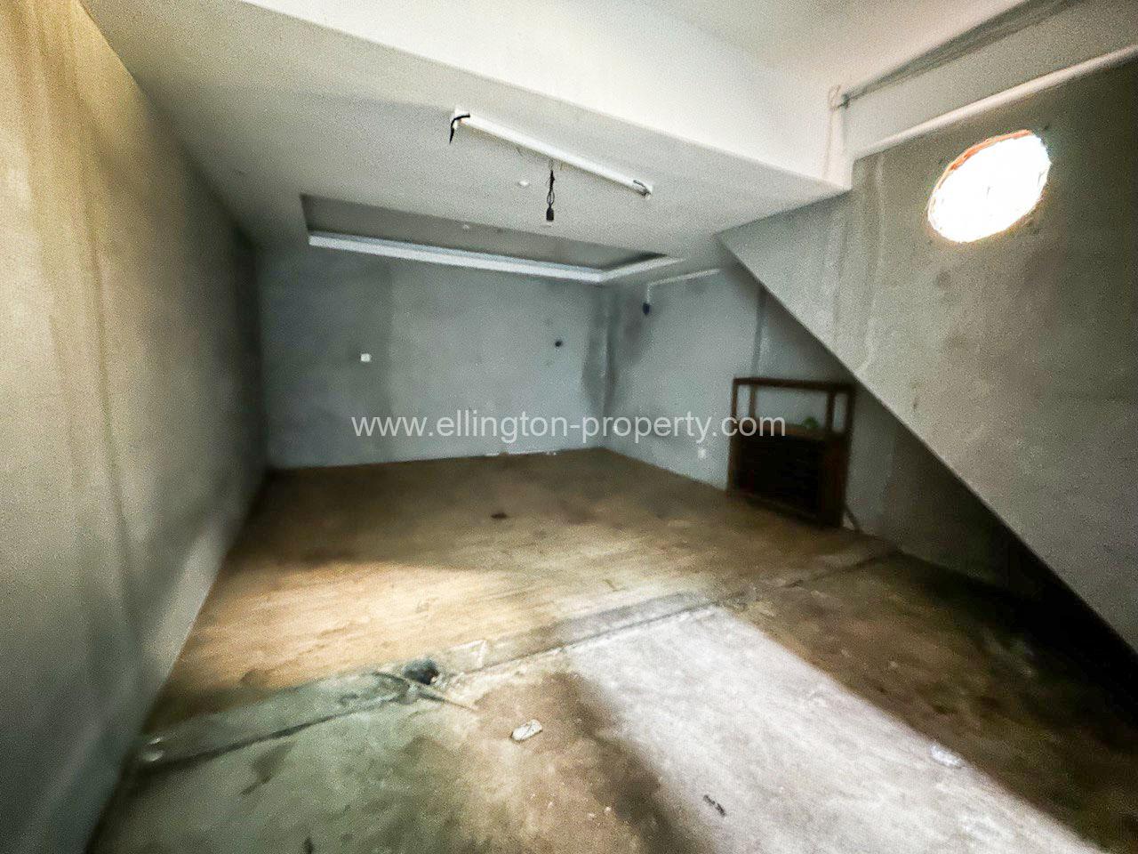 Shop For Rent In Bkk1 - Ellington Property