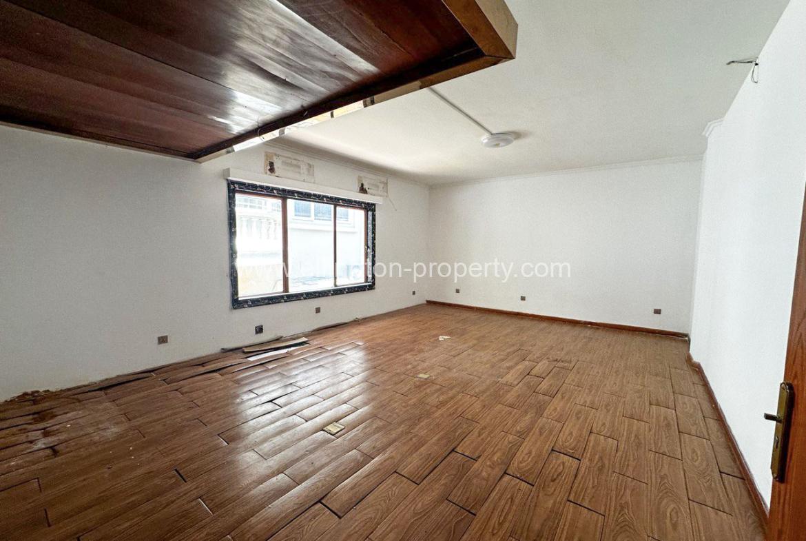 Shop For Rent In Bkk1 - Ellington Property