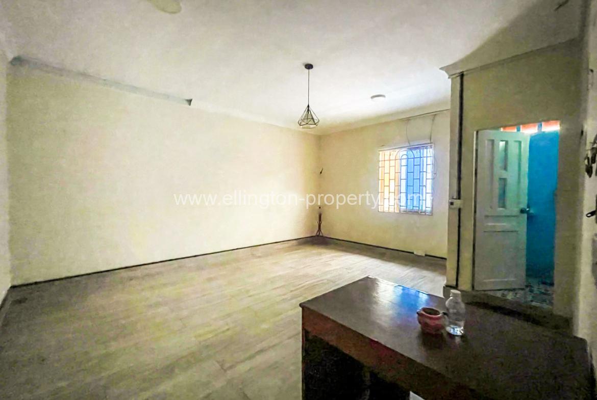 Shop For Rent In Toul Tompong - Ellington Property