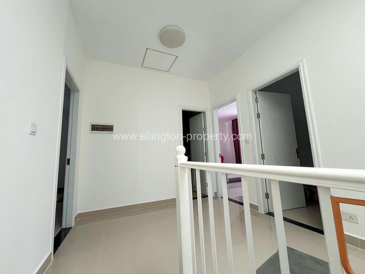 Link Villa For Rent In Borey Orkide Chrouy Changvar - Ellington Property