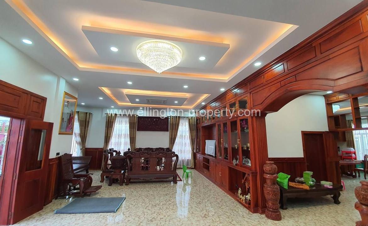 Single Villa For Rent At Sangkat Toul Sangkae - Ellington Property