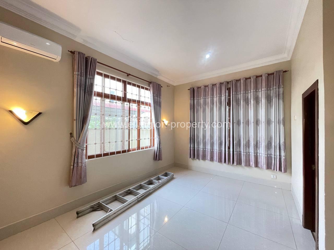 Villa For Rent At Sangkat Phnom Penh Thmey - Ellington Property