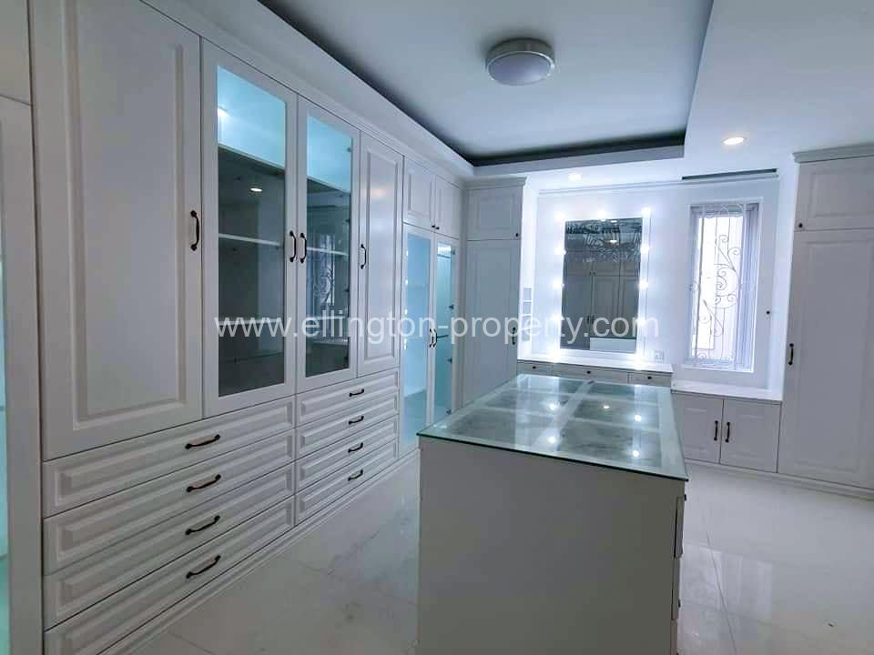 Twin Villa For Rent At Borey Vimean Phnom Penh - Ellington Property