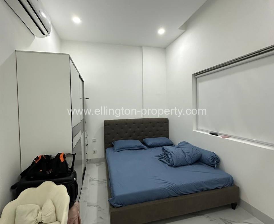 Flat House For Rent In Borey Bludiamond - Ellington Property