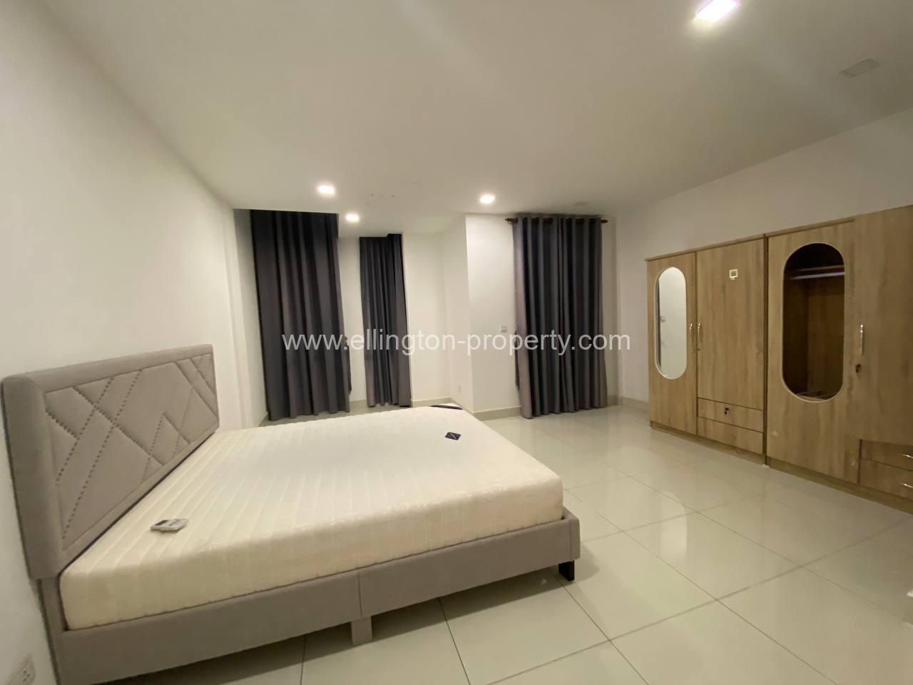 Link House For Rent At Borey Chip Mong Land Sen Sok - Ellington Property