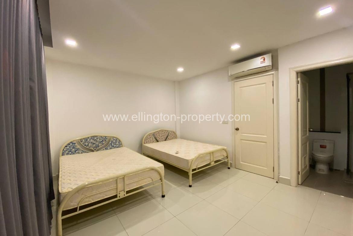 Link House For Rent At Borey Chip Mong Land Sen Sok - Ellington Property