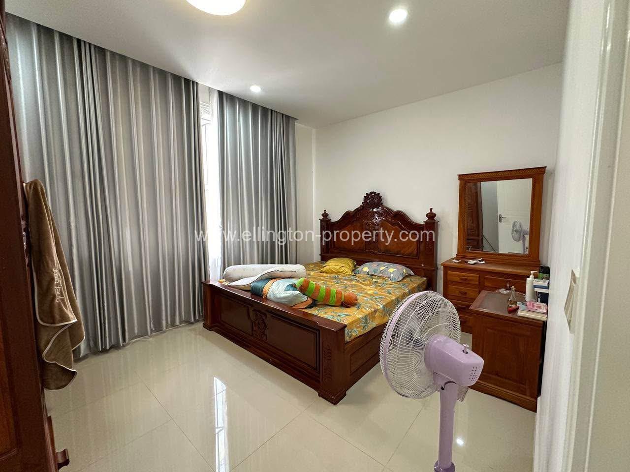 Link Villa For Rent At Borey Orkide Chrouy Changvar (st 6a) - Ellington Property