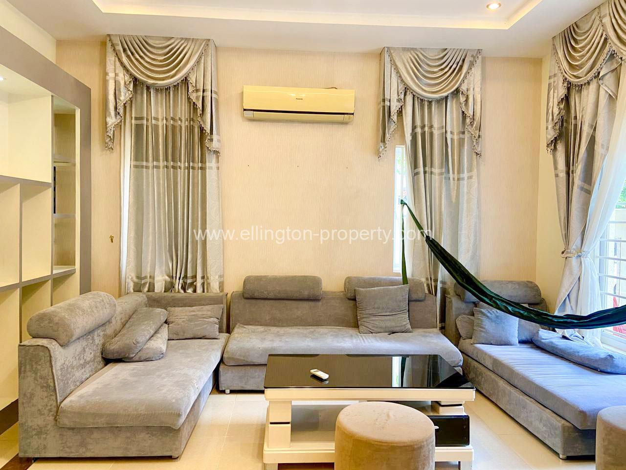 Twin Villa For Rent Near Aeon Sensok Area - Ellington Property