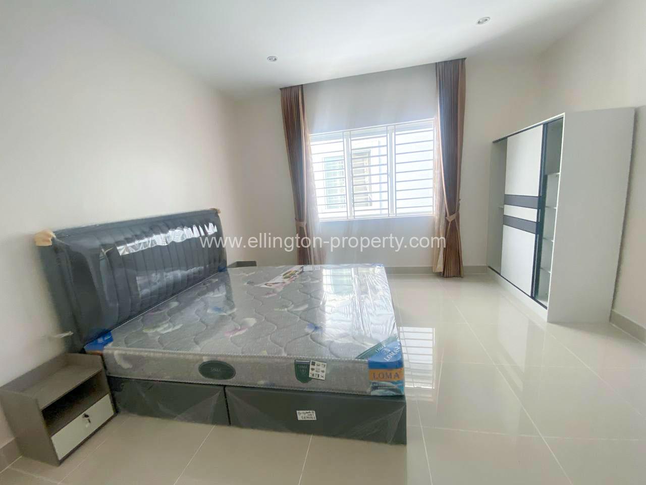 Single Villa For Rent In Borey New World, Aeon Sen Sok Area - Ellington Property