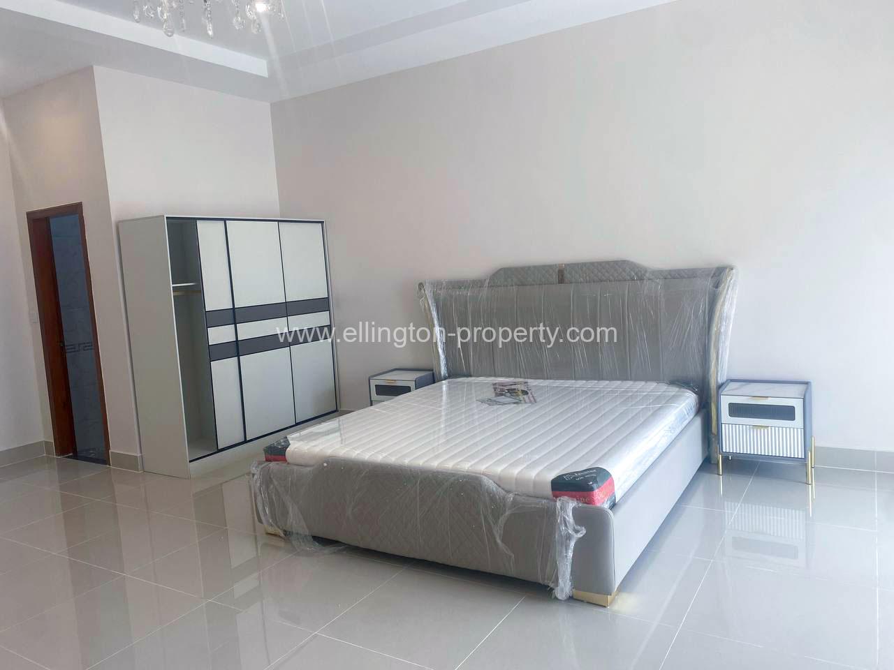 Single Villa For Rent In Borey New World, Aeon Sen Sok Area - Ellington Property