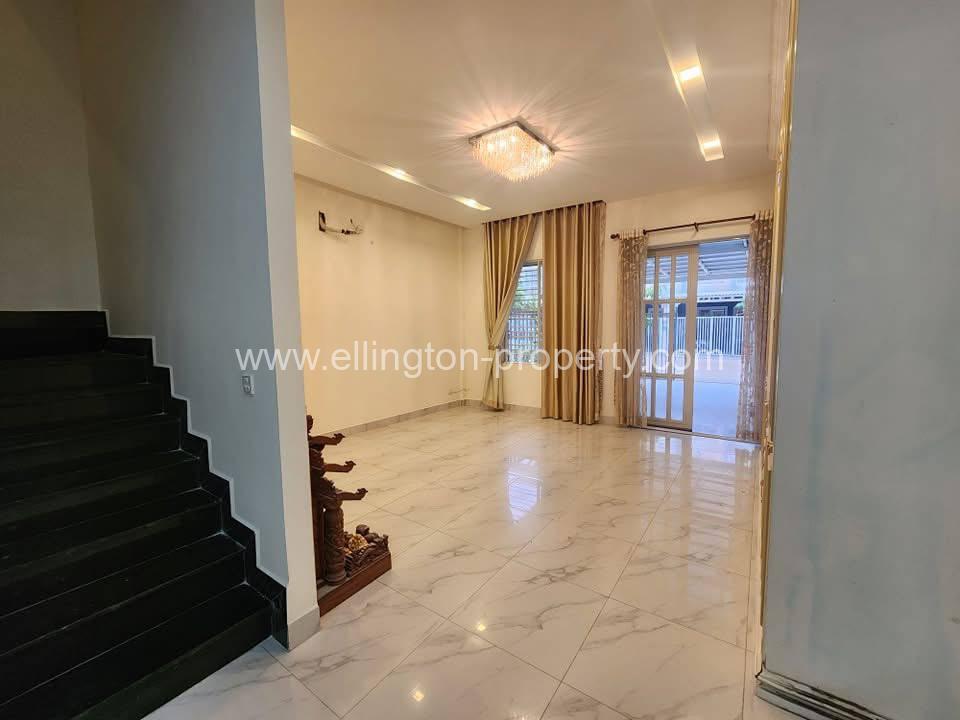 Link Villa For Rent At Borey Varina Kreng Tnong - Ellington Property