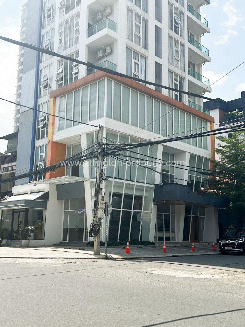 Coner Shop For Rent In Bkk1 - Ellington Property