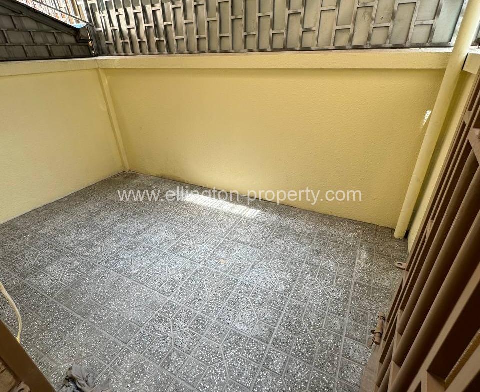 Flat House For Rent Near Wat Sarong Andet - Ellington Property