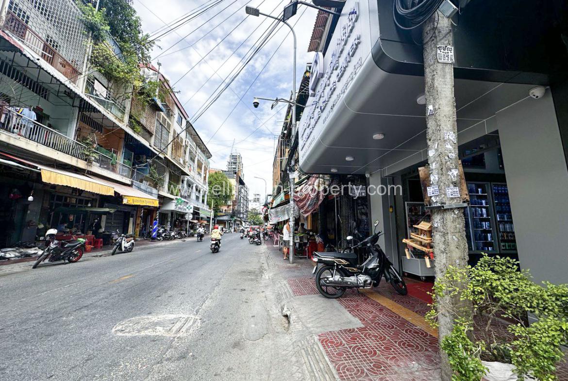 Shophouse For Rent In Daun Penh - Ellington Property