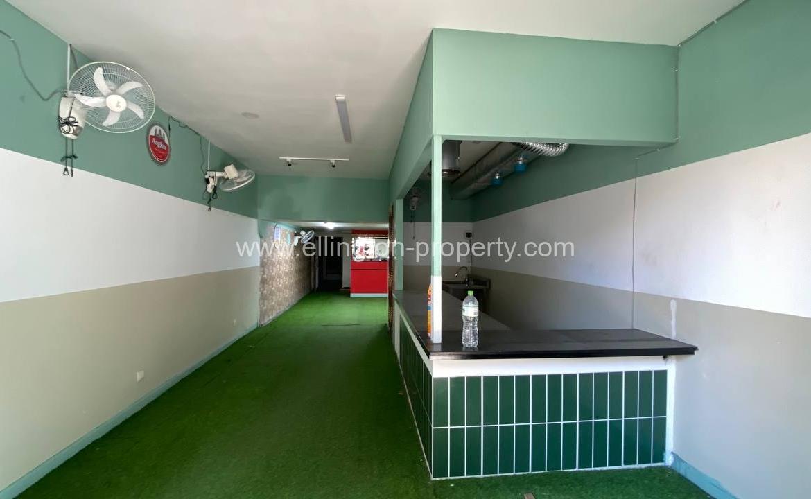 Shophouse For Rent Near The Royal Palace - Ellington Property