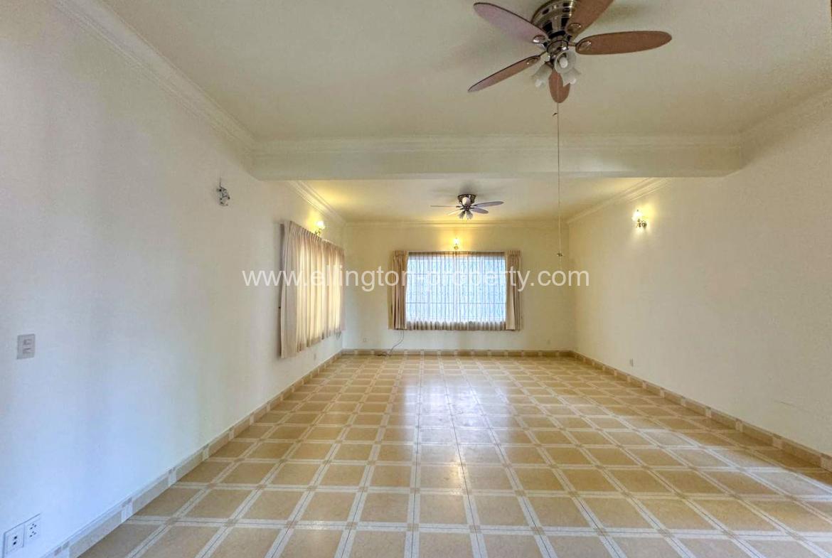 Villa For Rent In Bkk1 - Ellington Property