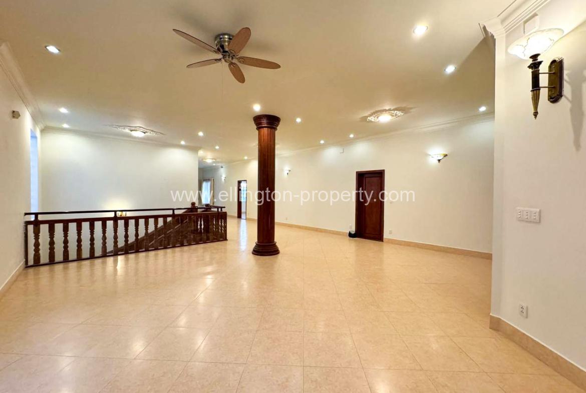 Villa For Rent In Bkk1 - Ellington Property