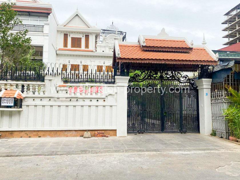 Villa For Rent In Tuol Kork - Ellington Property