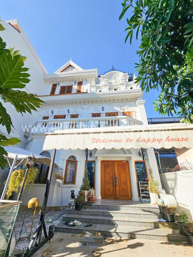 Villa For Rent In Tuol Kork - Ellington Property