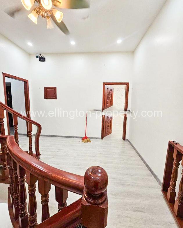 Villa For Rent In Tuol Kork - Ellington Property