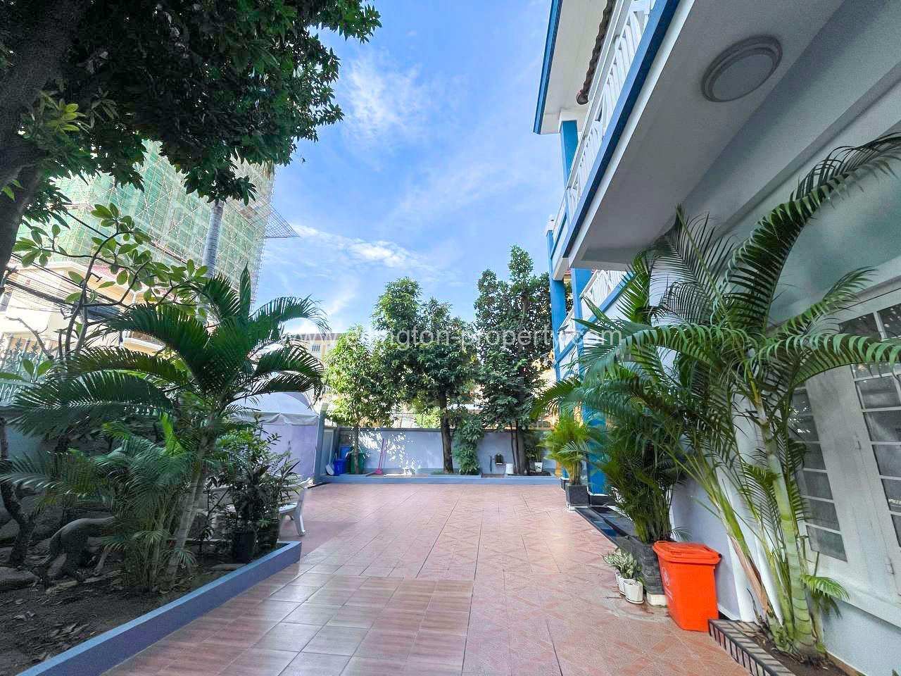 Villa For Rent In Bkk1 - Ellington Property