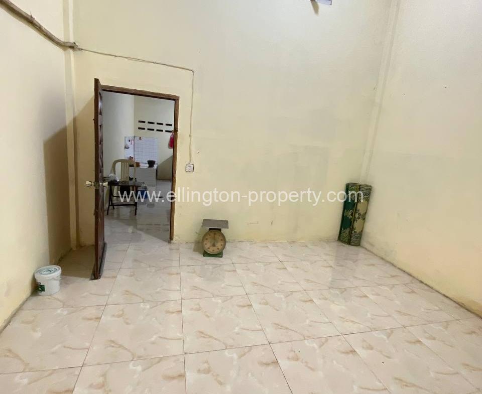 Shophouse For Rent At Boeng Keng Kong - Ellington Property