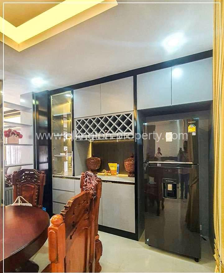 Link Villa For Rent At Borey Orkide Chrouy Changvar - Ellington Property