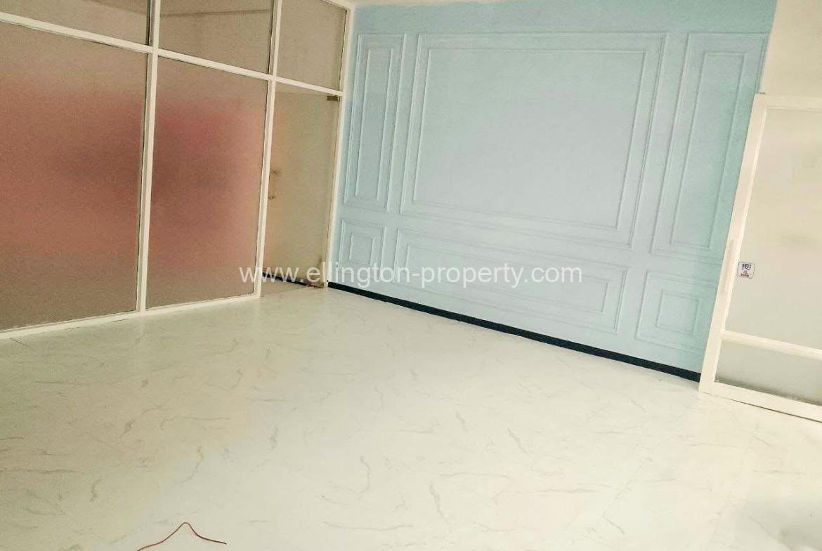 Shop For Rent In Bkk1 - Ellington Property