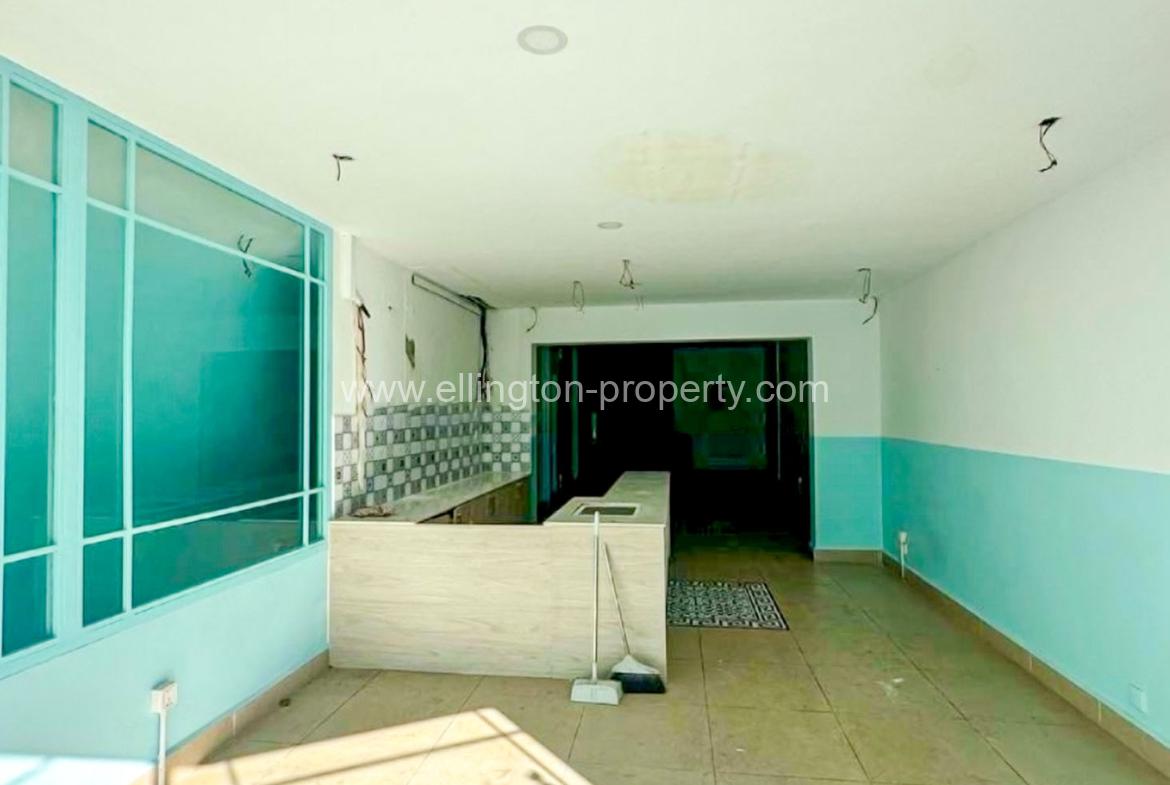 Shop For Rent In Bkk1 - Ellington Property