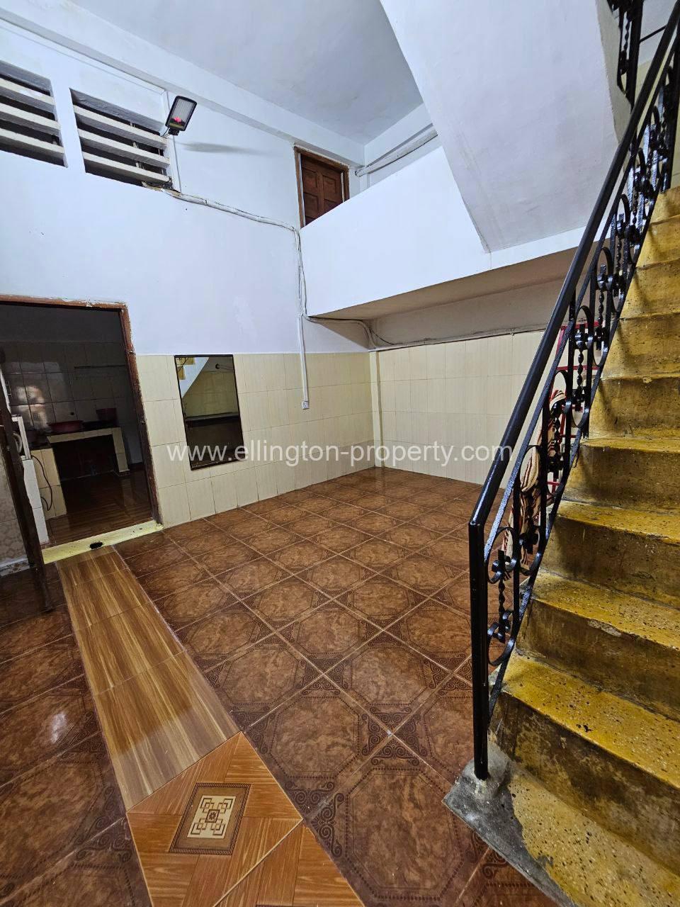 Flat House For Rent In Bkk - Ellington Property