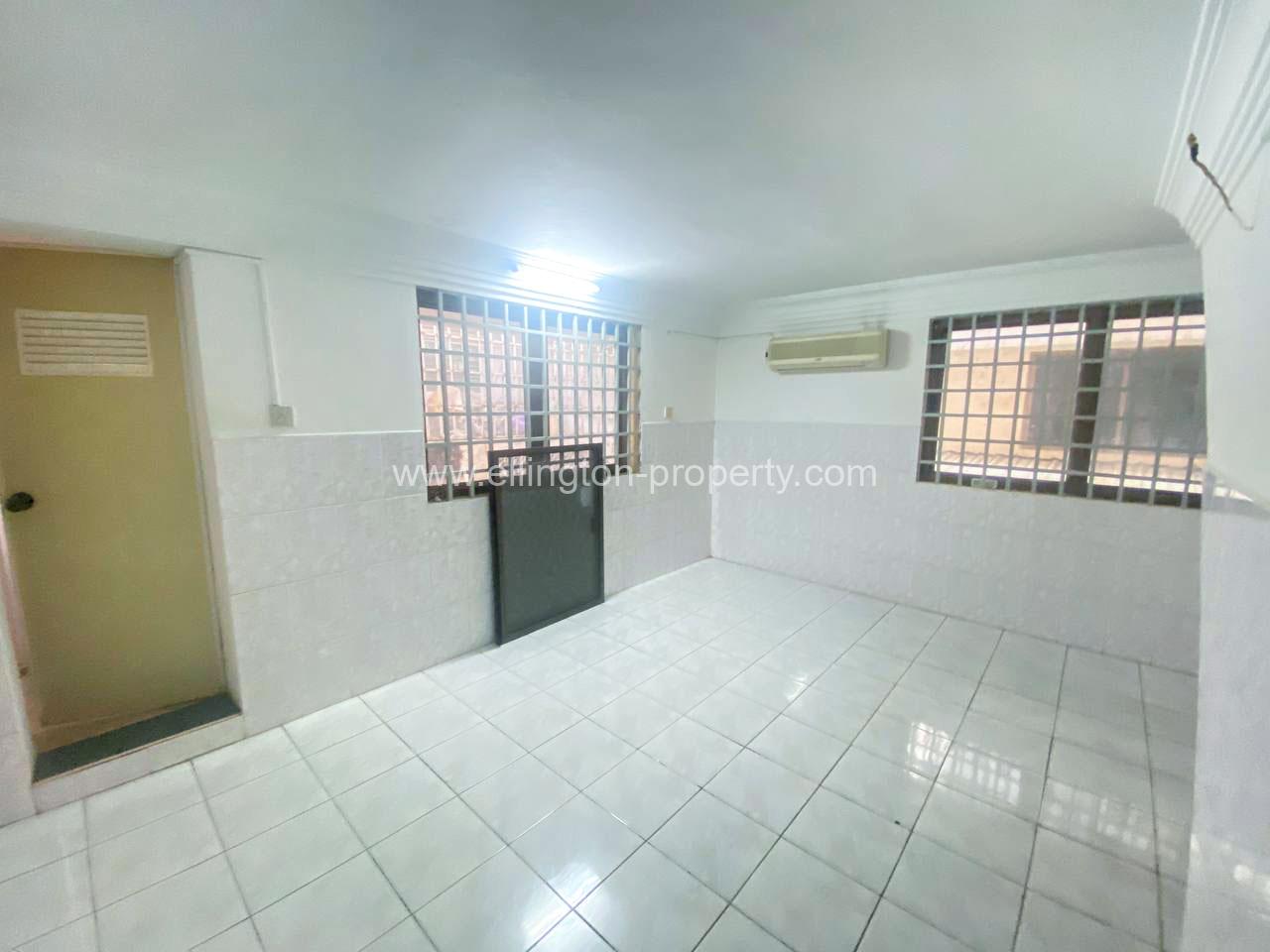 Flat House For Rent In Toul Tompong - Ellington Property