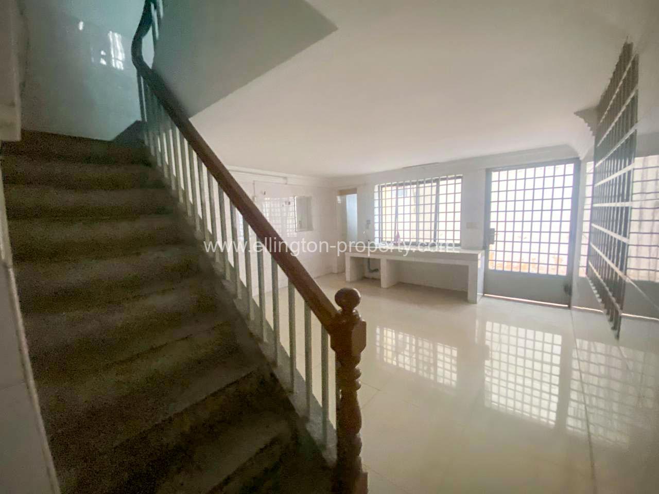 Flat House For Rent In Toul Tompong - Ellington Property