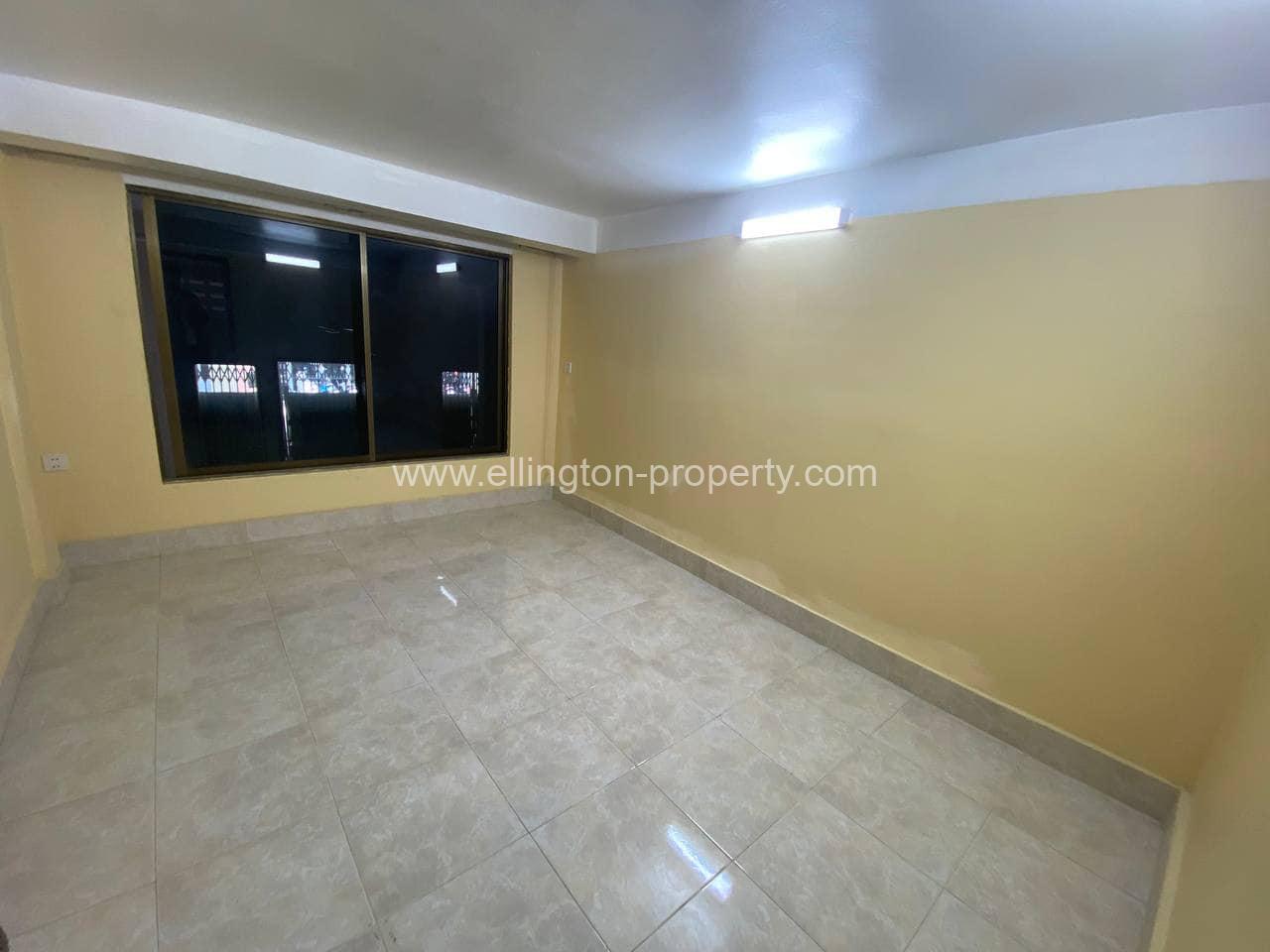 Shop For Rent Near Bak Touk School - Ellington Property