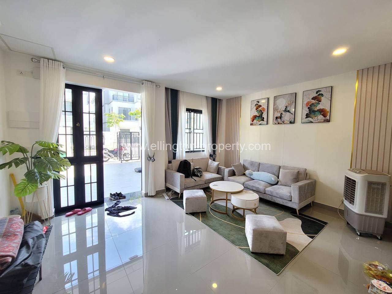 Link Villa A Sii For Rent Borey Chip Mong 6a  - Ellington Property