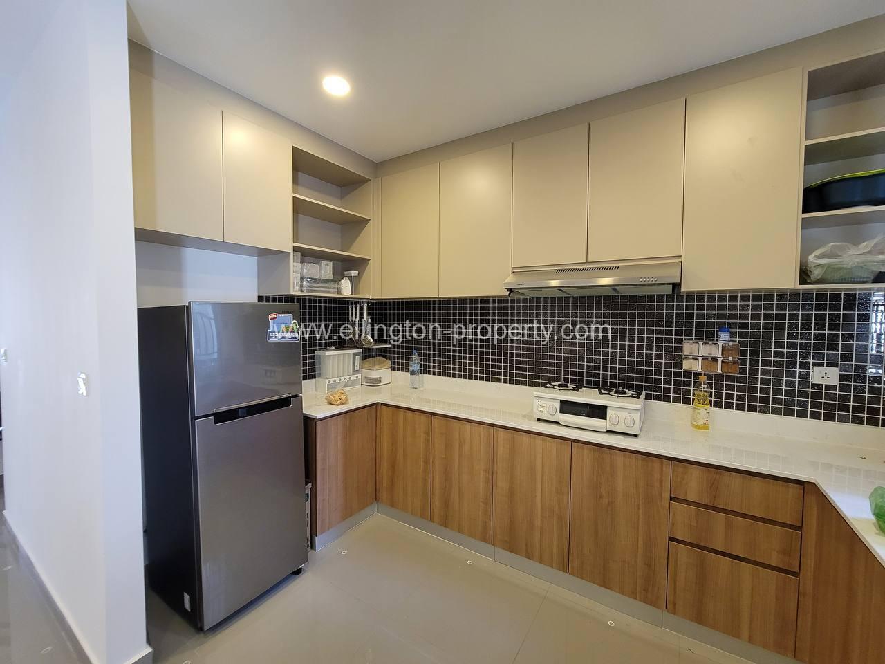 Link Villa A Sii For Rent Borey Chip Mong 6a  - Ellington Property