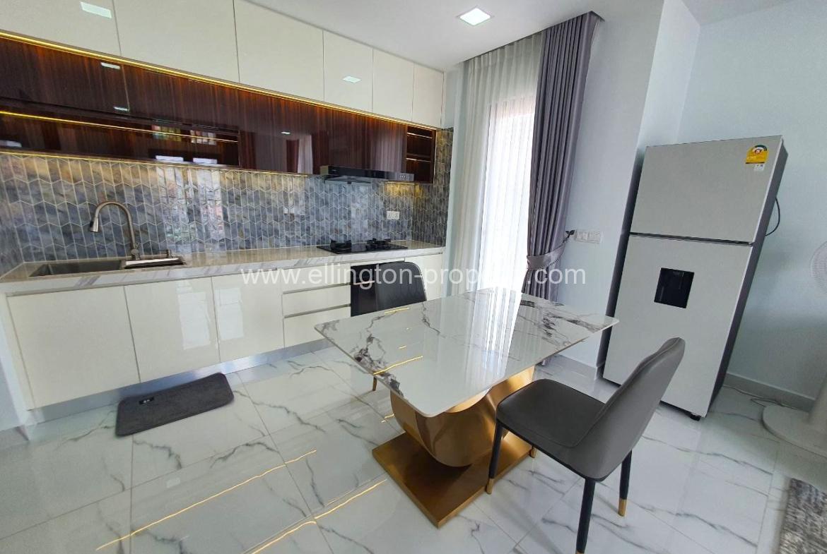 Brand New & Modern Serviced Apartment For Rent In Boeung Trabacek - Ellington Property