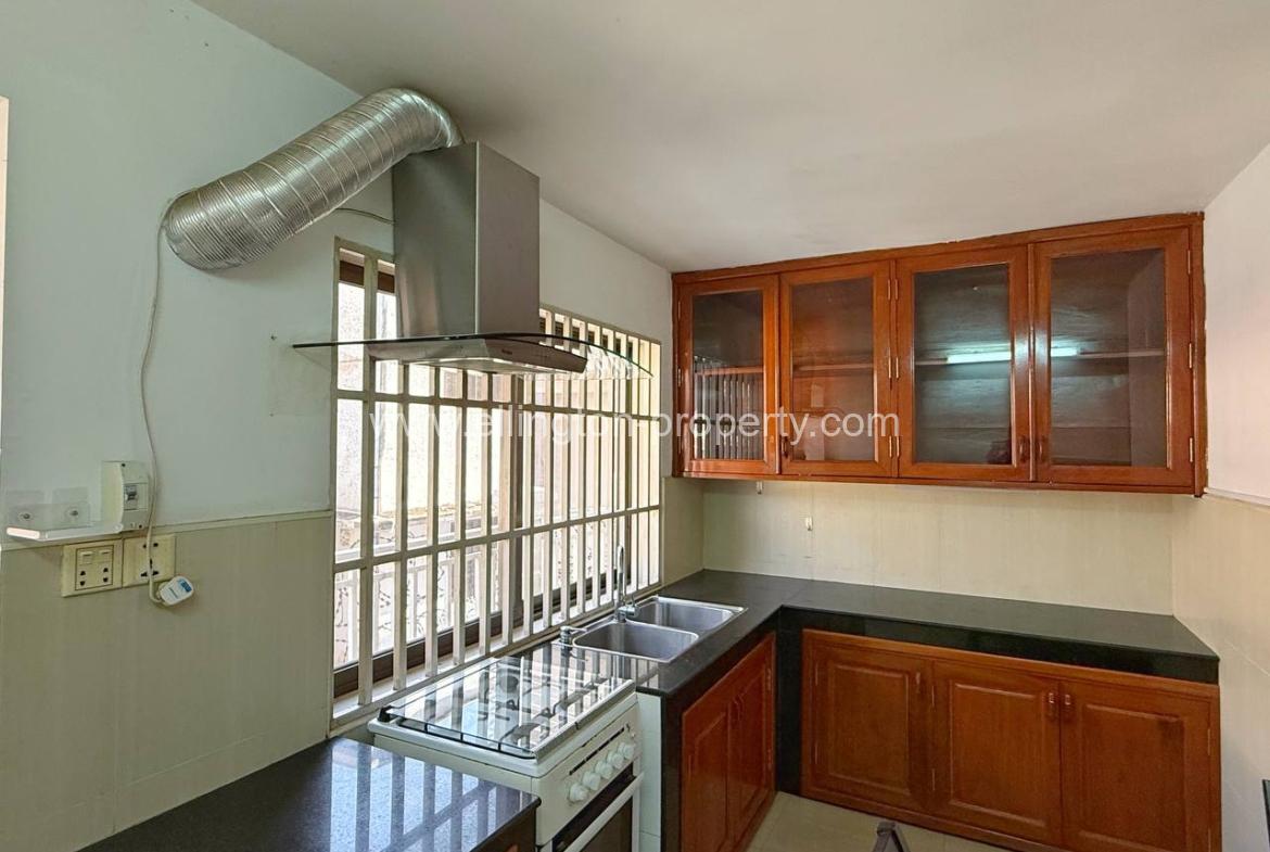 2 Bedrooms For Rent In Bkk2 - Ellington Property