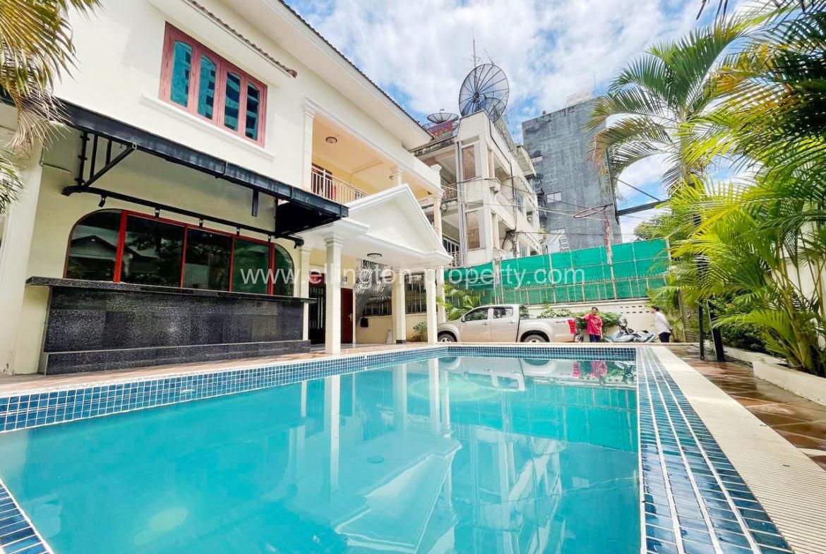 Villa Swimming Pool For Rent In Khan Doun Penh - Ellington Property