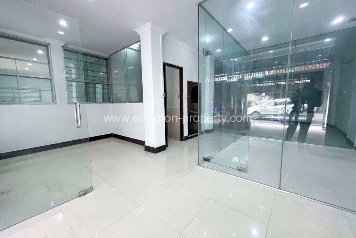 Shophouse For Rent At Boeng Keng Kong - Ellington Property